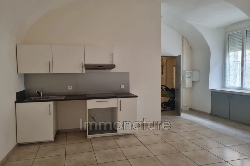 Photo Appartement Ganges  Location appartement  1 pièce   30&nbsp;m&sup2;