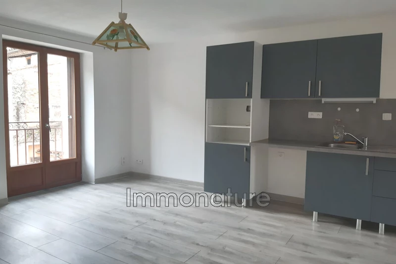 Photo Apartment Sumène  Rentals apartment  2 room   29&nbsp;m&sup2;