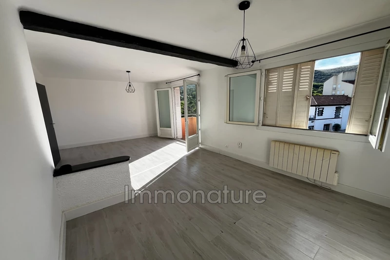 Photo Appartement Ganges  Location appartement  3 pièces   65&nbsp;m&sup2;