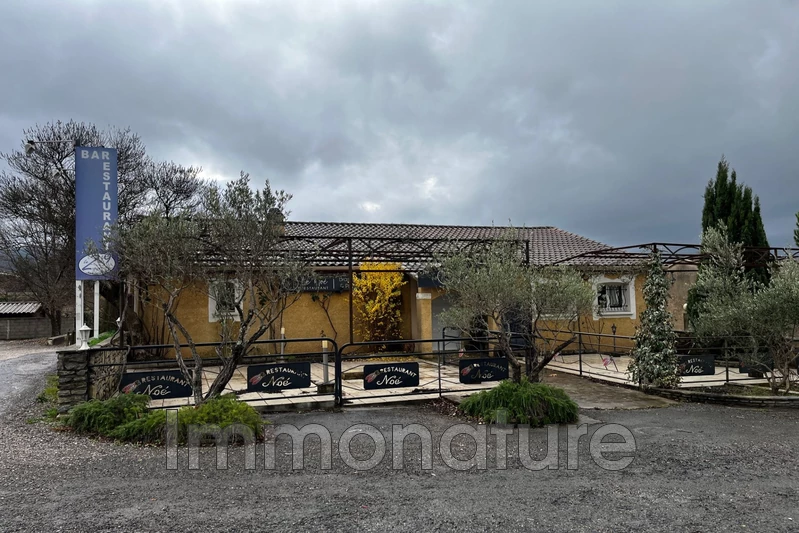 Photo Local commercial Moulès-et-Baucels  Professionnel local commercial   227&nbsp;m&sup2;