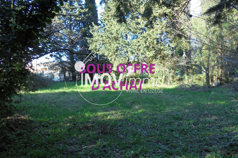 Photo Terrain Saint-Quentin-la-Poterie Village, achat terrain 649 m²