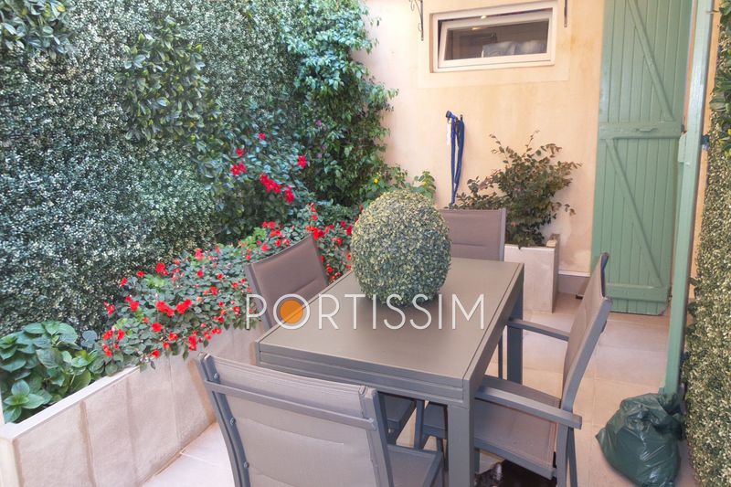 vente maison de ville Cagnes-sur-mer Centre-ville Maison de ville Cagnes-sur-Mer Centre-ville, achat maison de ville 3 chambres 130 m²