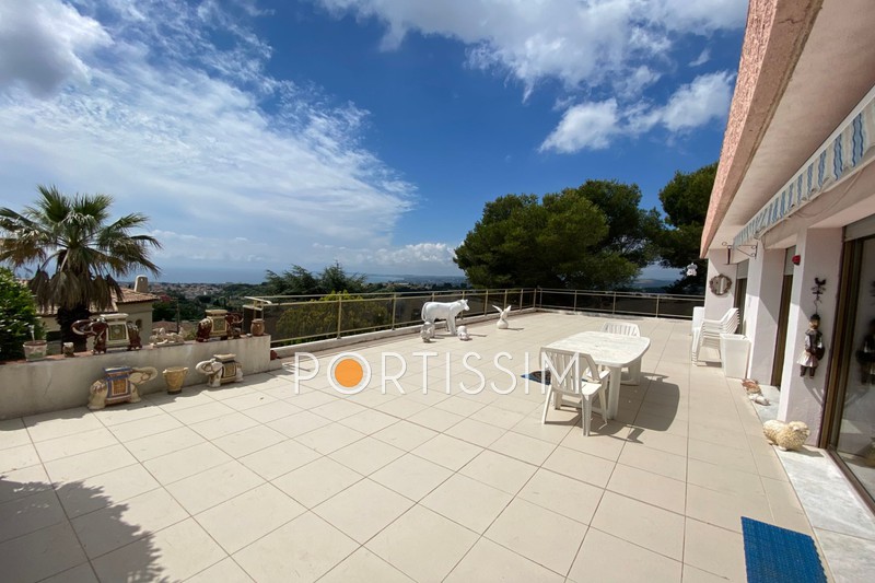 vente maison contemporaine Cagnes-sur-mer Hauteurs Maison contemporaine Cagnes-sur-Mer Hauteurs, achat maison contemporaine 6 chambres 280 m²