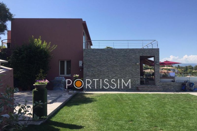 vente Maison villa Antibes Proche centre Villa Antibes Proche centre, achat villa 5 chambres 280 m²