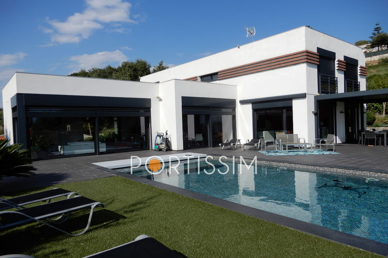 vente maison contemporaine Cagnes-sur-mer Collettes Maison contemporaine Cagnes-sur-Mer Collettes, achat maison contemporaine 6 chambres 350 m²