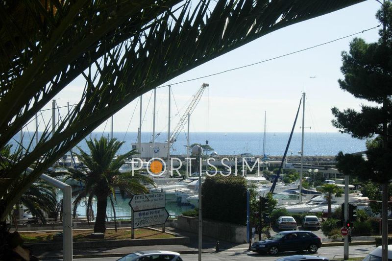 Photo Apartment Saint-Laurent-du-Var Port, to buy apartment 2 rooms 52 m²