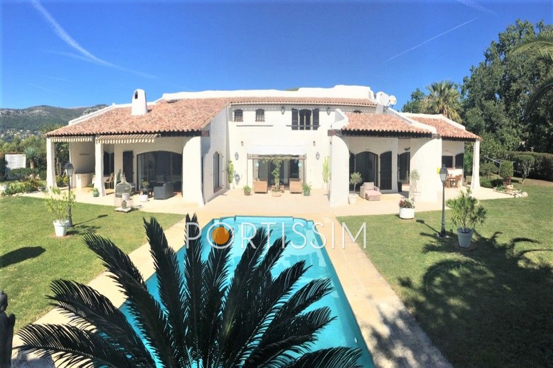 Photo Villa La Gaude achat villa 5 chambres 250 m²