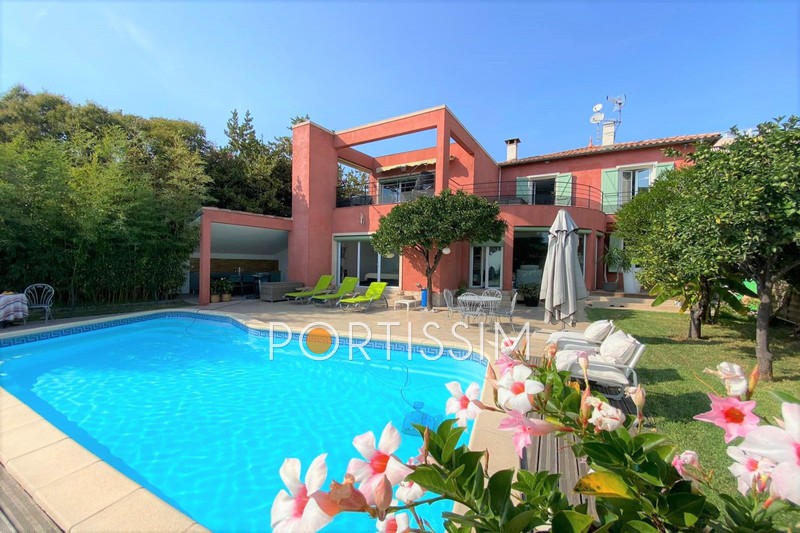 Photo Maison Saint-Laurent-du-Var Tzanck, achat maison 7 chambres 210 m²