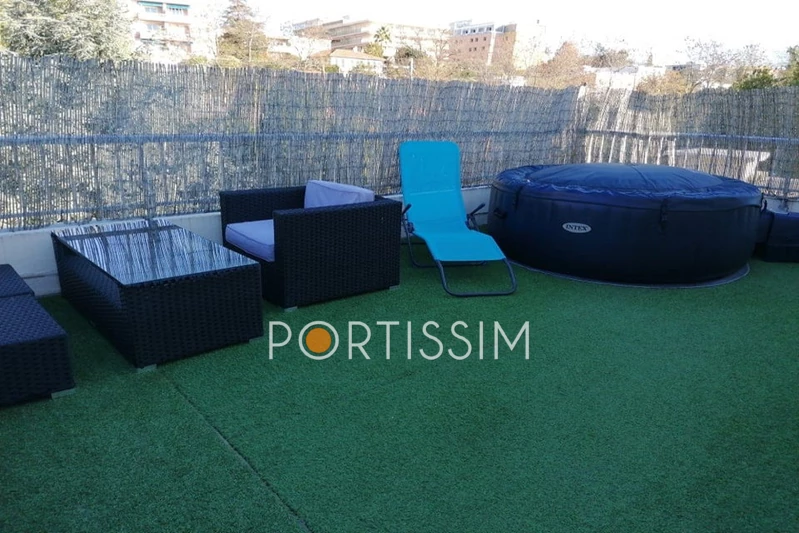 Vente duplex Saint-Laurent-du-Var  