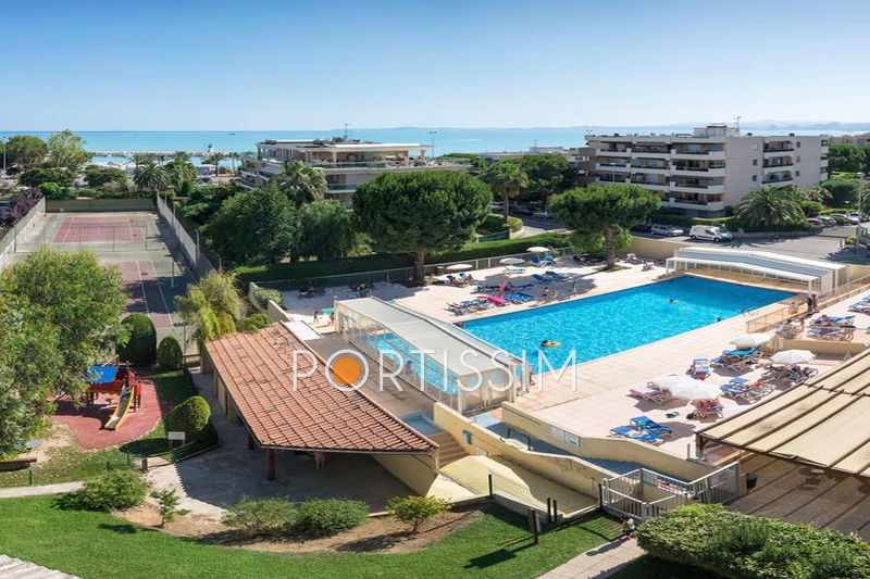 Photo Appartement Saint-Laurent-du-Var Vespins, achat appartement 2 pièces 49 m²