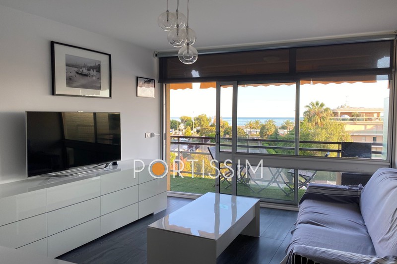 Photo Appartement Saint-Laurent-du-Var Vespins, achat appartement 2 pièces 49 m²