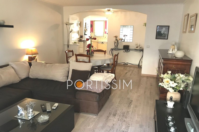 vente Apartment Cagnes-sur-mer Cros de cagnes Apartment Cagnes-sur-Mer Cros de cagnes, to buy apartment 5 rooms 99 m²