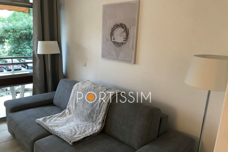 Appartement Saint-Laurent-du-Var Vespins,   achat appartement  1 pièce   24&nbsp;m&sup2;