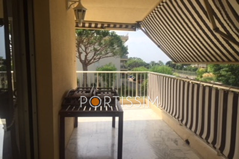 Photo Appartement Saint-Laurent-du-Var Vespins, achat appartement 2 pièces 50 m²