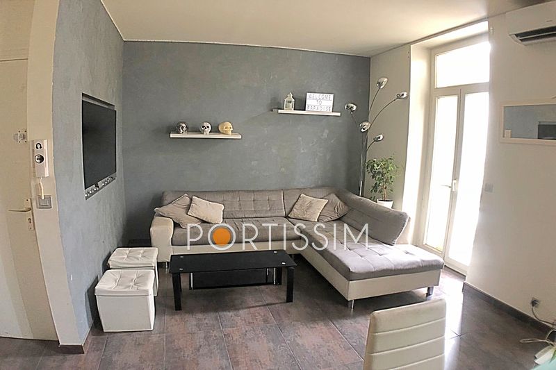 Photo Appartement Saint-Laurent-du-Var achat appartement 2 pièces 52 m²