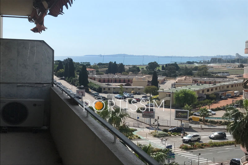 Photo Appartement Cagnes-sur-Mer Centre-ville, achat appartement 2 pièces 48 m²