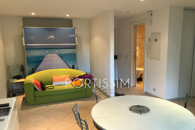 Photo Appartement Cagnes-sur-Mer Proche hippodrome, achat appartement 1 pièce 30 m²
