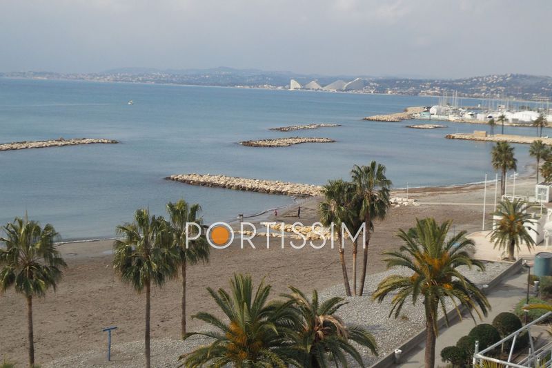 Photo Appartement Saint-Laurent-du-Var Front de mer, achat appartement 1 pièce 40 m²