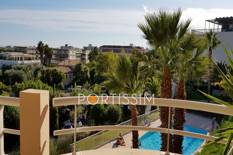 Photo Appartement Saint-Laurent-du-Var Centre ville, achat appartement 3 pièces 75 m²