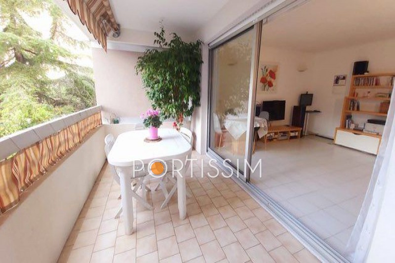 Photo Appartement Saint-Laurent-du-Var Plateaux fleuris, achat appartement 3 pièces 65 m²