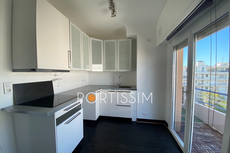 vente Apartment Cagnes-sur-mer Cros de cagnes Apartment Cagnes-sur-Mer Cros de cagnes, to buy apartment 3 rooms 73 m²