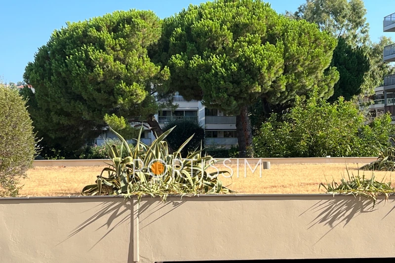 Vente appartement Saint-Laurent-du-Var  