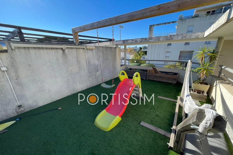 Vente duplex Saint-Laurent-du-Var  