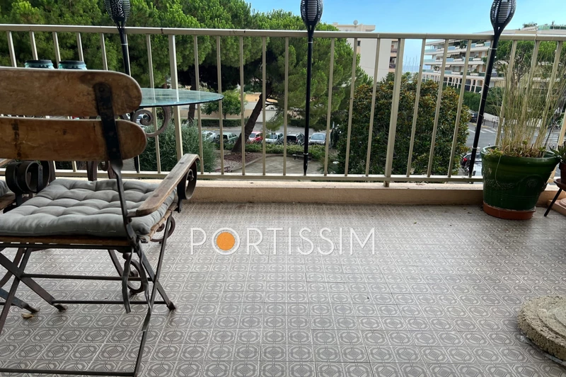 Vente appartement Saint-Laurent-du-Var  