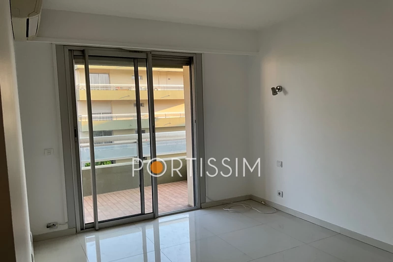 Vente appartement Saint-Laurent-du-Var  