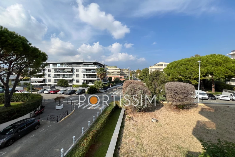 Vente appartement Saint-Laurent-du-Var  