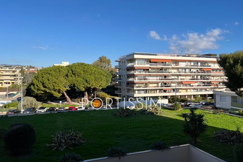 Vente appartement Saint-Laurent-du-Var  