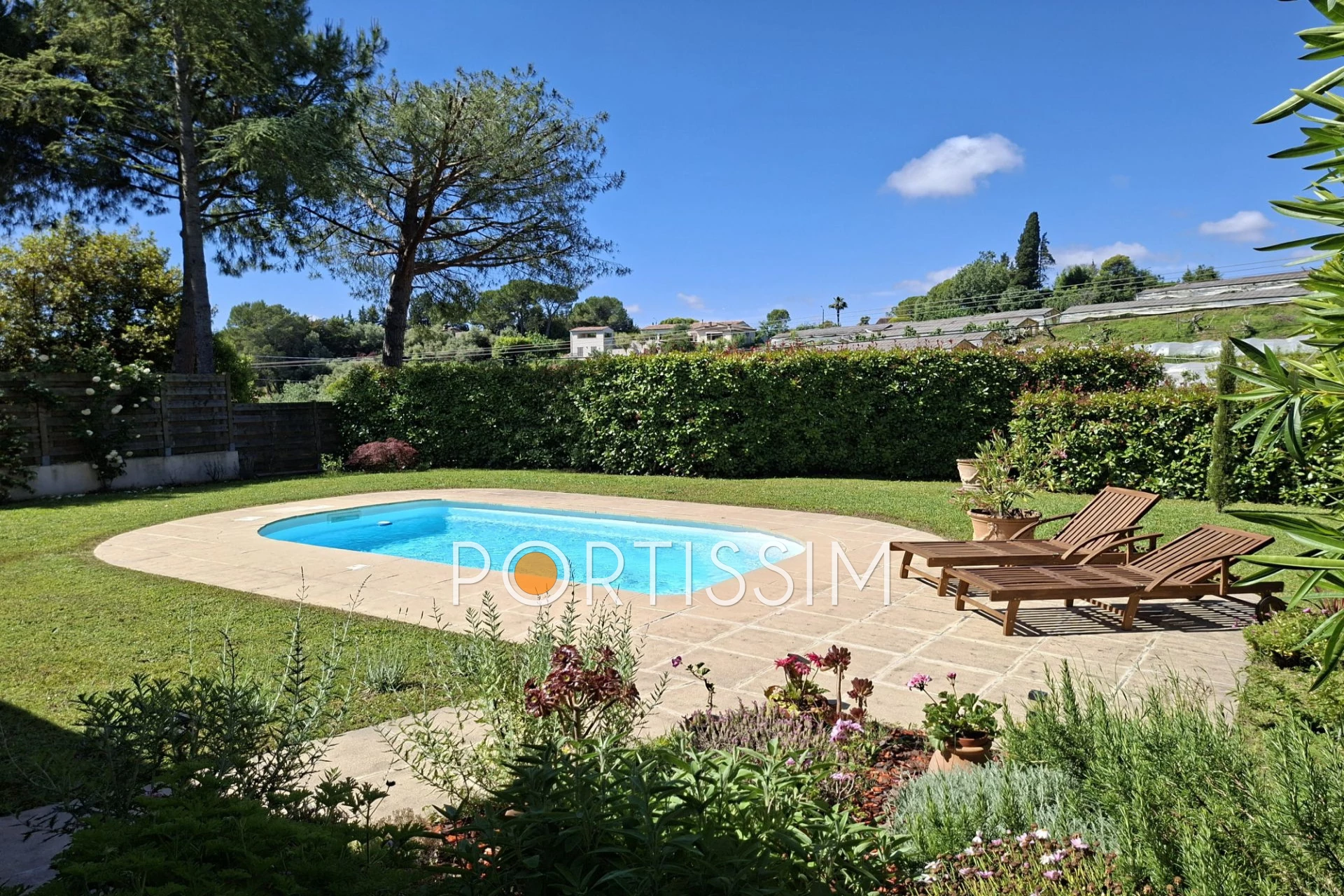 Appartement 4 pièces 103 m² · à Saint-Paul-de-Vence · 102,7 m² · 750 000 €