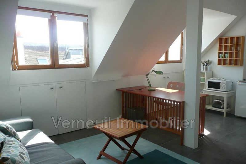 Photo Appartement Paris Rue de verneuil, Location appartement 1 pièce 18 m²