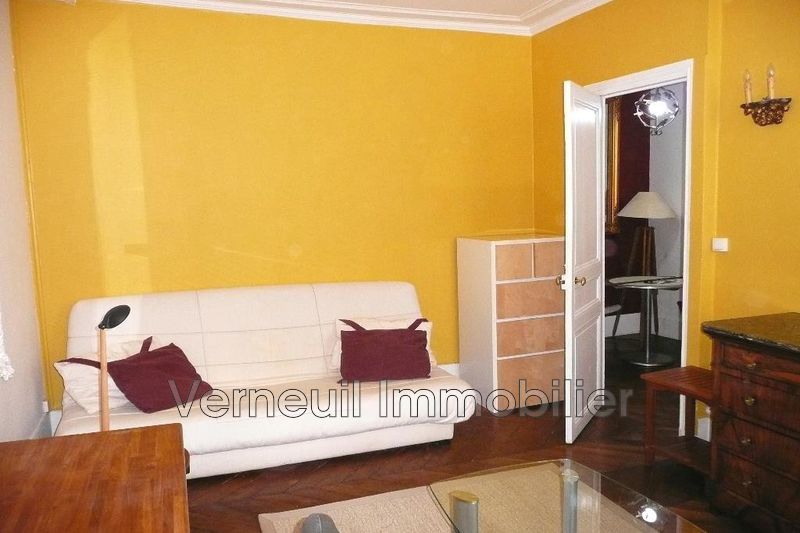 Photo Appartement Paris Rue de beaune, Location appartement 1 pièce 30 m²