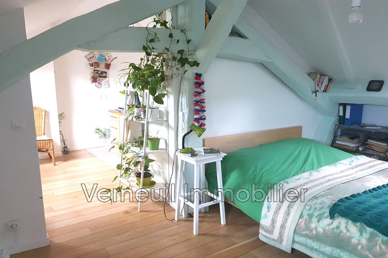 Photo Appartement Paris Rue de beaune,  Location appartement  1 pièce   31&nbsp;m&sup2;