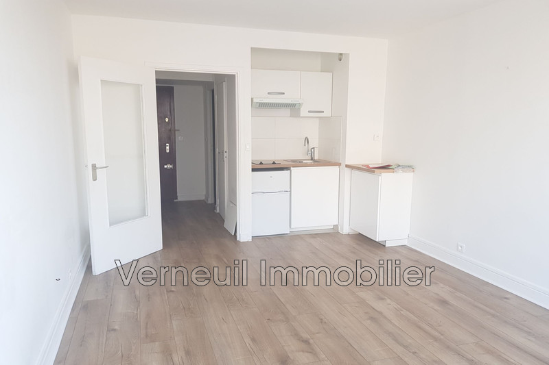 Appartement Paris Rue acacias,  Location appartement  1 pièce   24&nbsp;m&sup2;