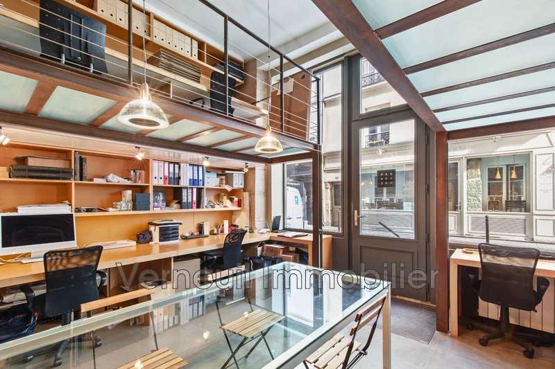 Murs local professionnel Paris St-thomas d&#039;aquin,  Professionnel murs local professionnel   66&nbsp;m&sup2;