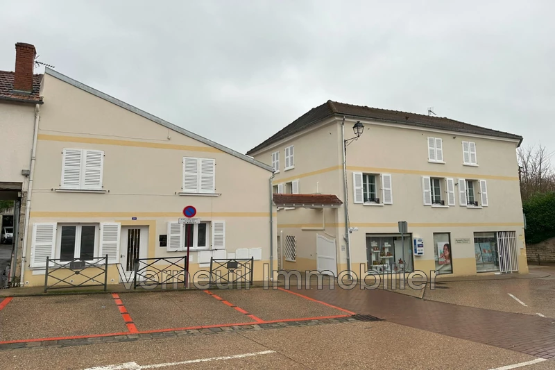 Immeuble Juziers   achat immeuble   385&nbsp;m&sup2;