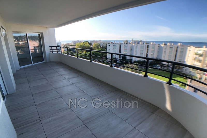 appartement  4 pièces  Juan-les-Pins   95 m² -   