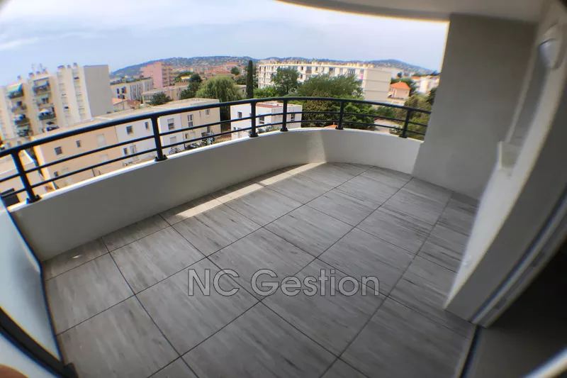 Location appartement Juan-les-Pins  