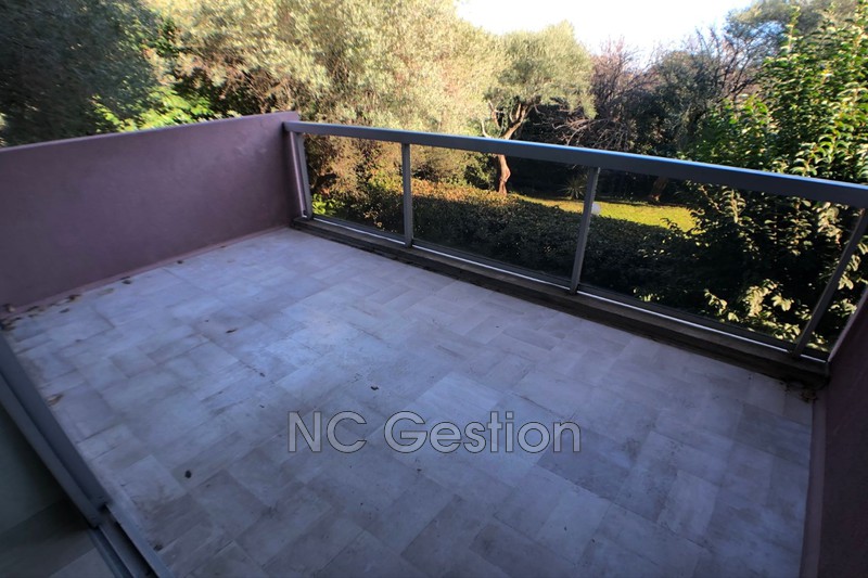 Photo Appartement Antibes Location appartement 3 pièces 76 m²
