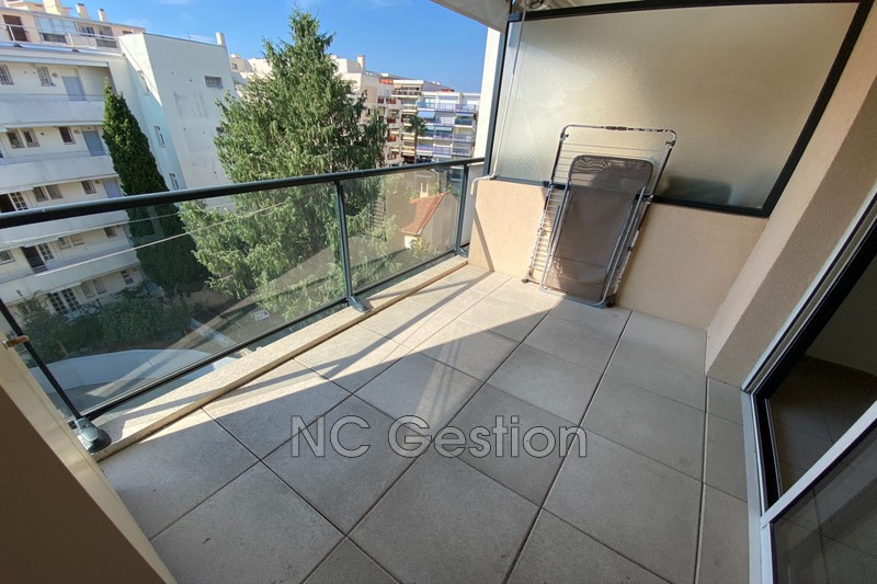 vente Apartment Juan-les-pins Apartment Juan-les-Pins Rentals apartment 2 rooms 38 m²