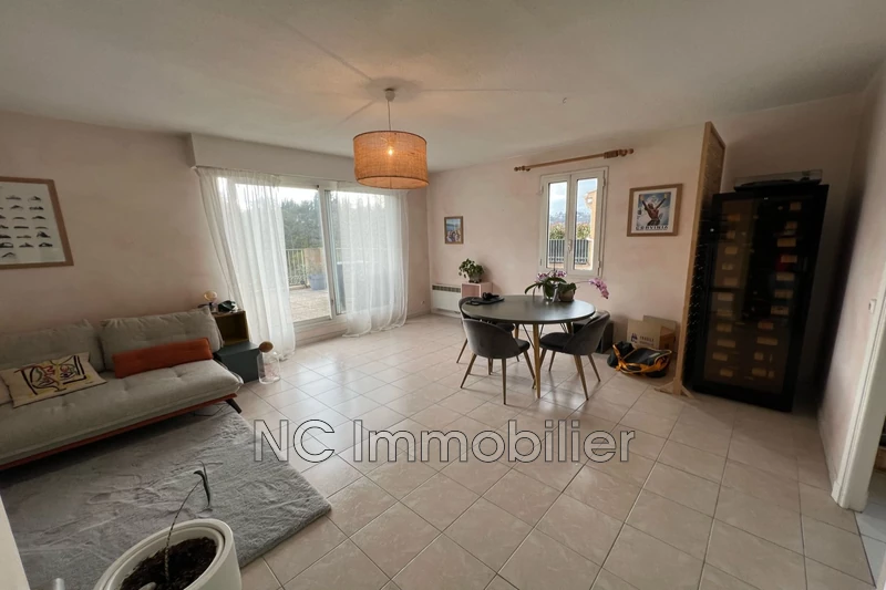 Location appartement Valbonne  