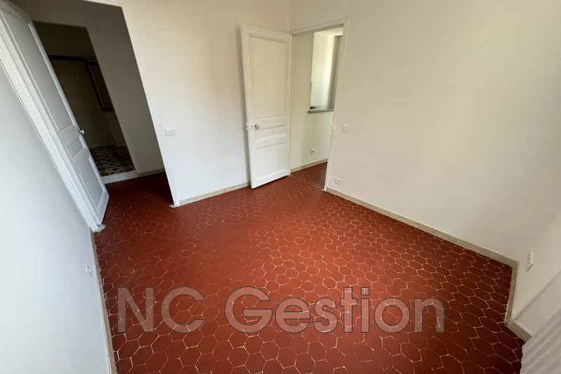 Location appartement Vallauris  