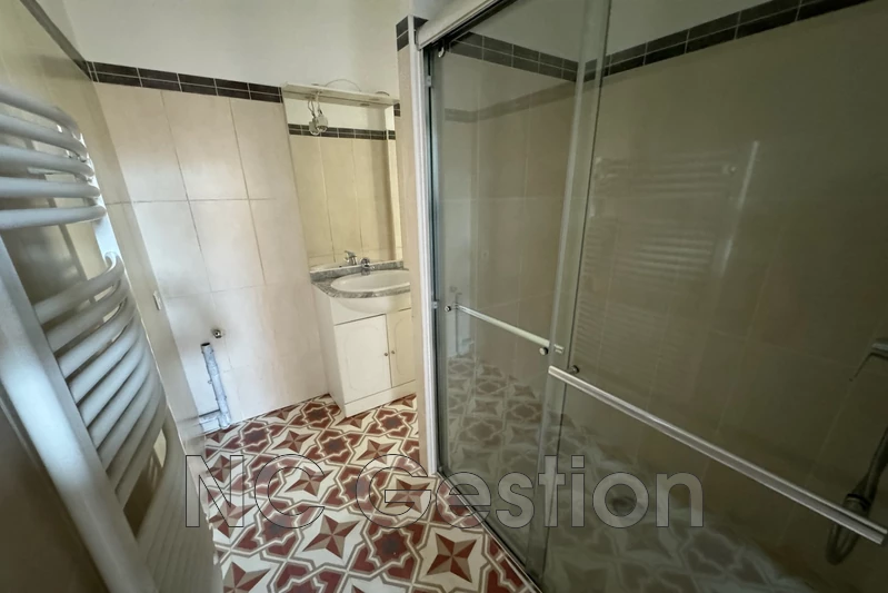 Location appartement Vallauris  
