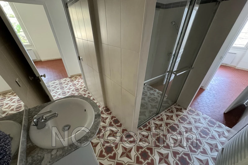 Location appartement Vallauris  