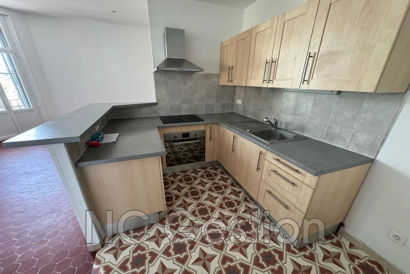 Location appartement Vallauris  