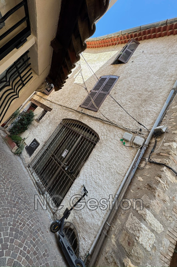 Location appartement Antibes  