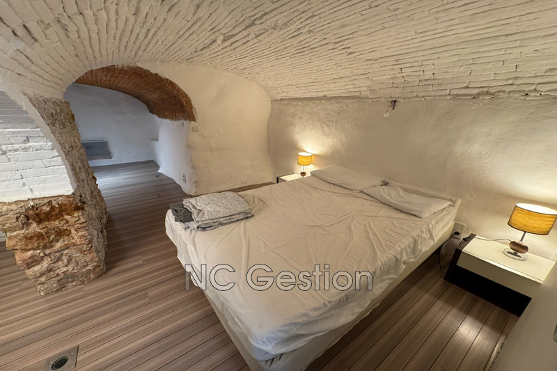 Location appartement Antibes  