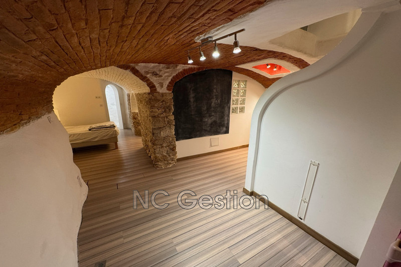 Location appartement Antibes  